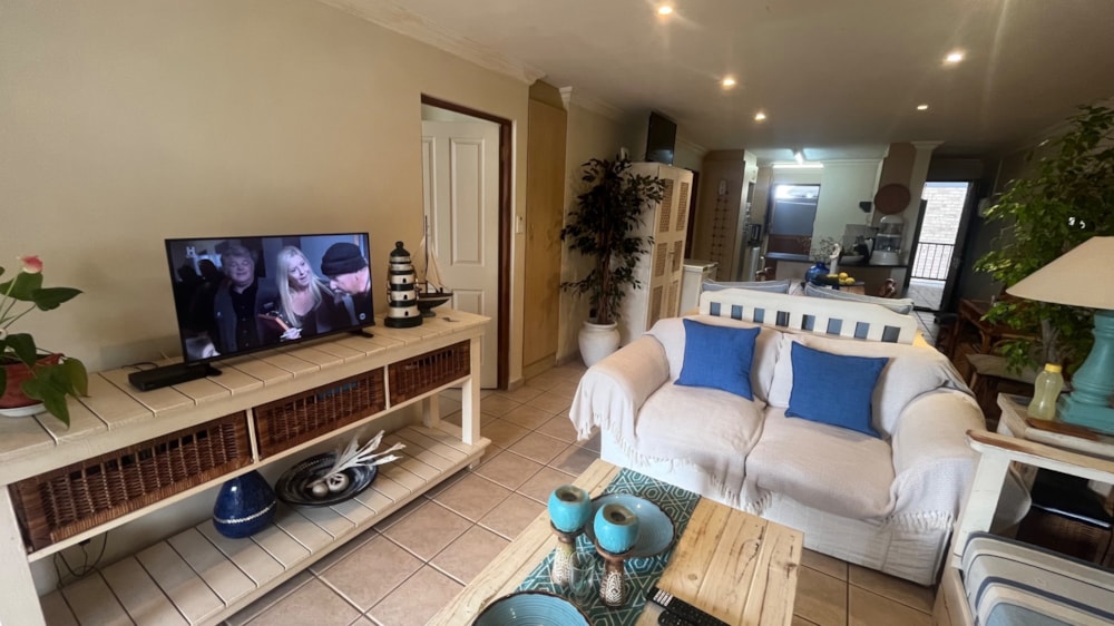 Multi-storey apartment for sale in Ou Dorp - 1JF1736259