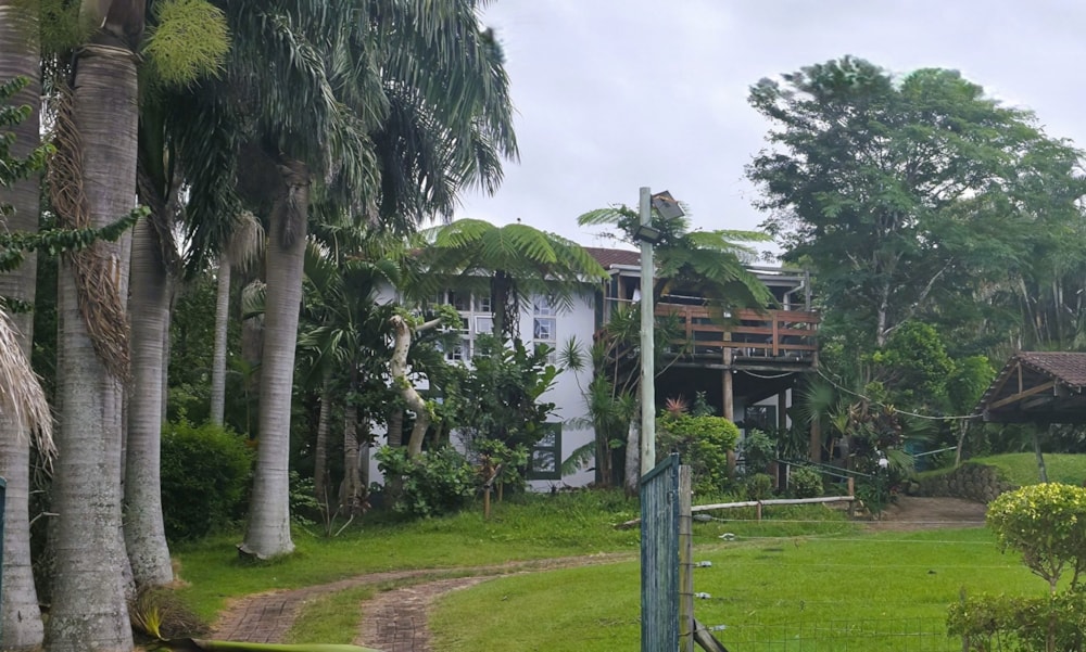 Double-storey house for sale in Palm Beach - 1PD1737398