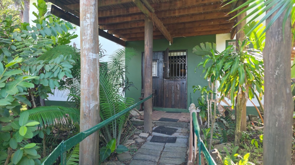 Double-storey house for sale in Palm Beach - 1PD1737398