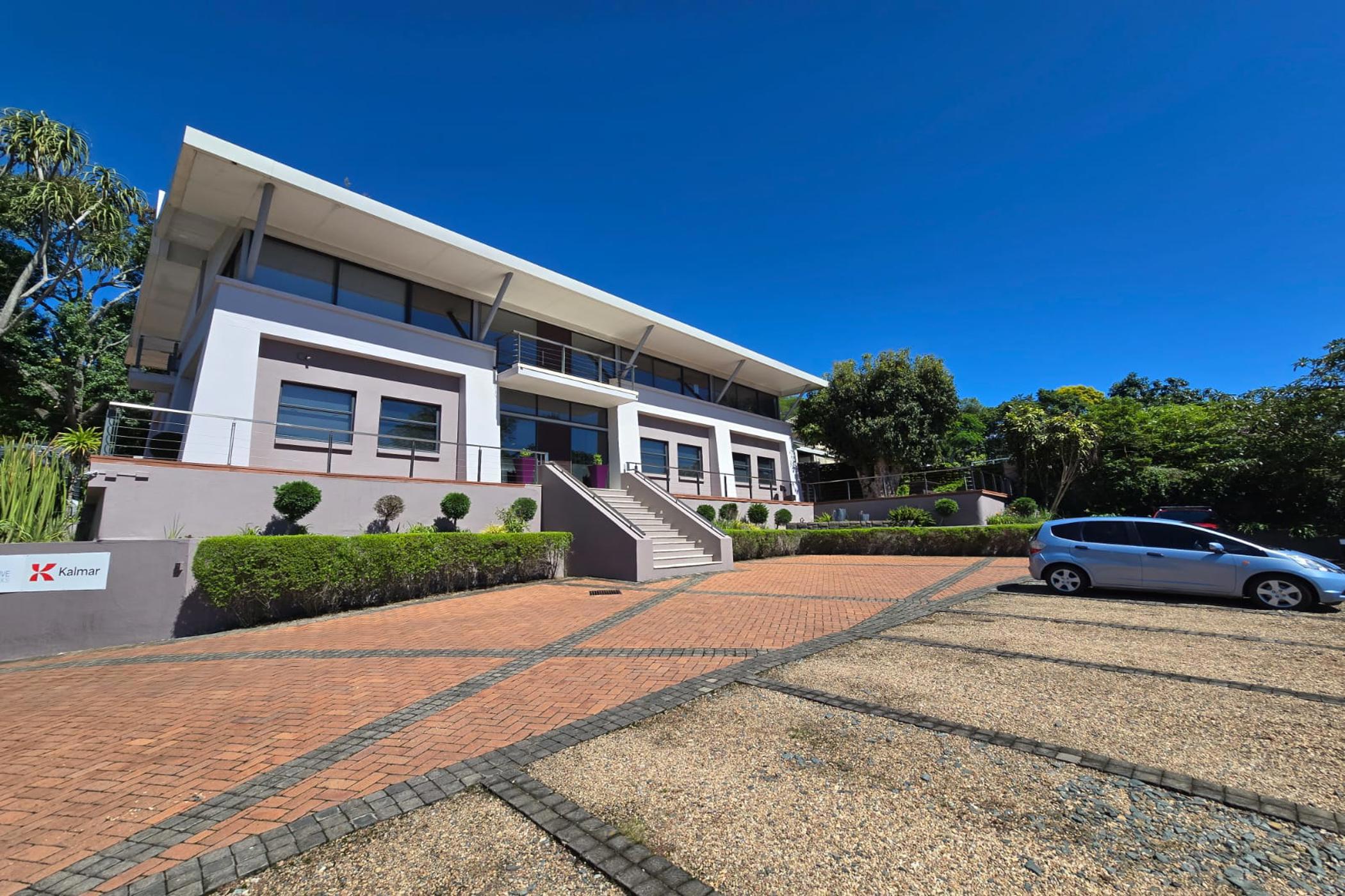 Commercial office to rent in Dawncliffe - 1WP1738385