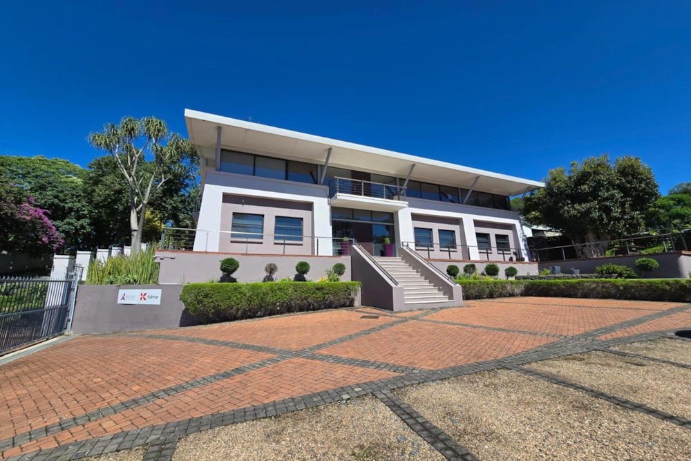 Commercial office to rent in Dawncliffe - 1WP1738385