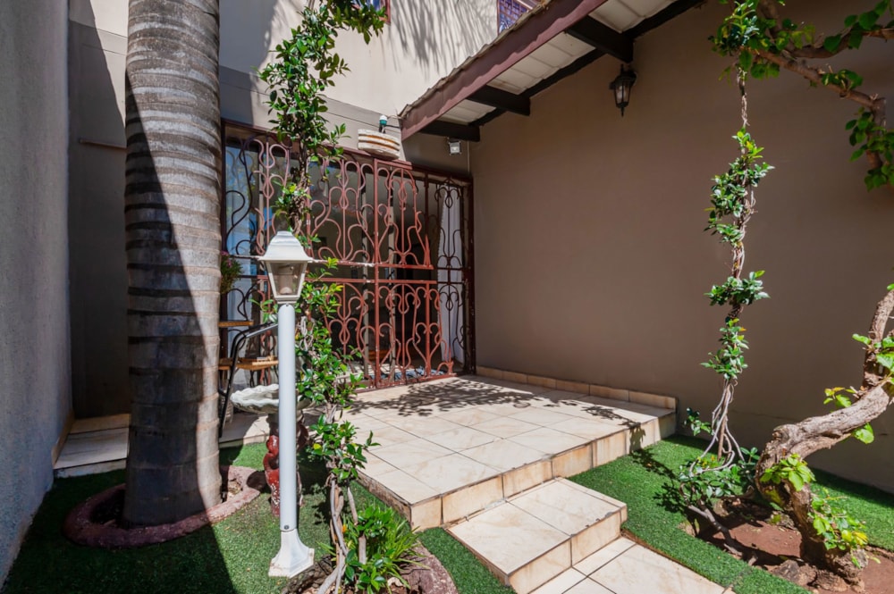 House for sale in Lenasia - 1GV1737031