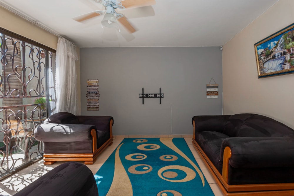 House for sale in Lenasia - 1GV1737031