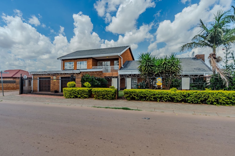 House for sale in Mamelodi - PTM1734748