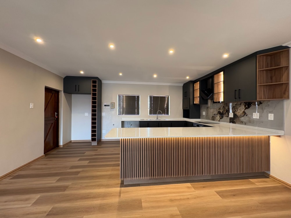 Apartment to rent in Arboretum, Richards Bay - 1RY1737532