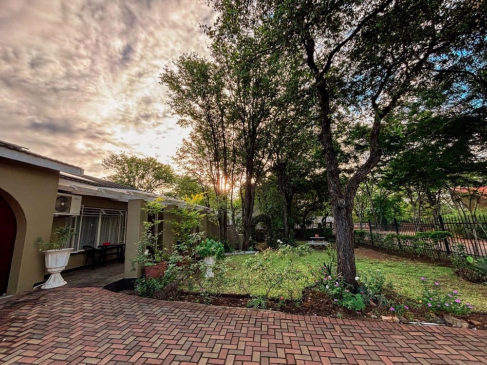 House for sale in Phalaborwa - 1PW1737441