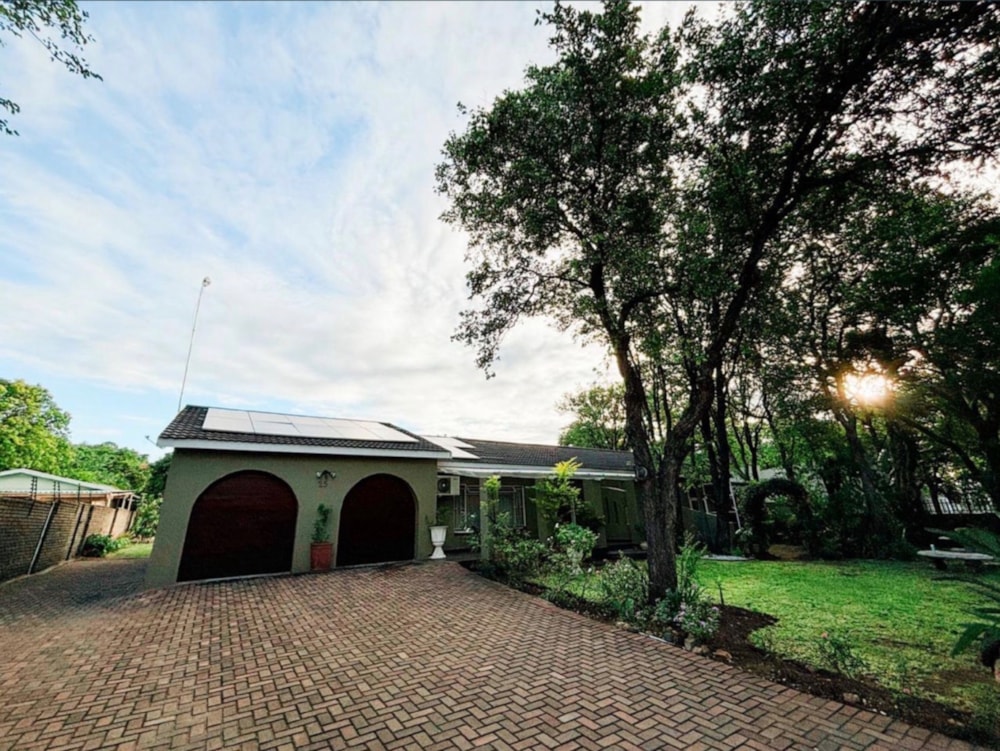 House for sale in Phalaborwa - 1PW1737441