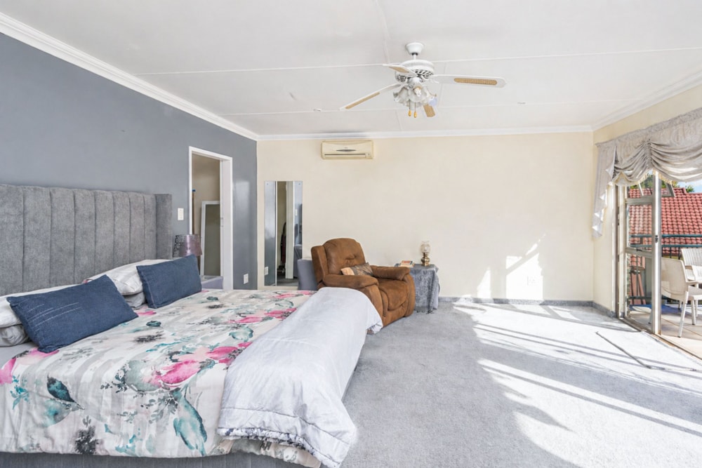 Double-storey house for sale in Garsfontein - PT1737641