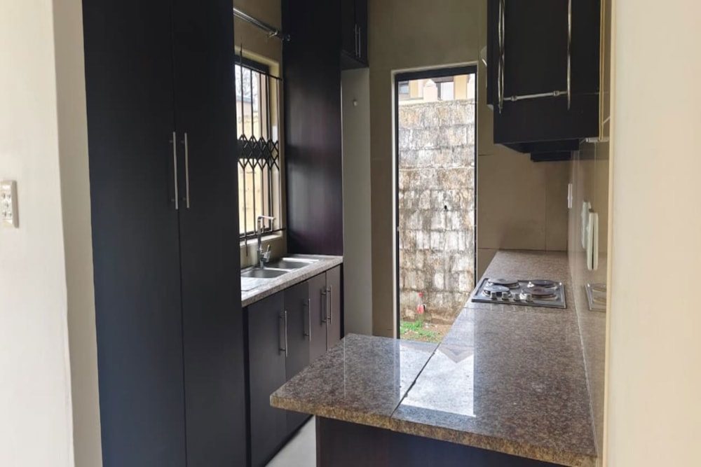 Apartment to rent in Isipingo Beach - 1WB1724318