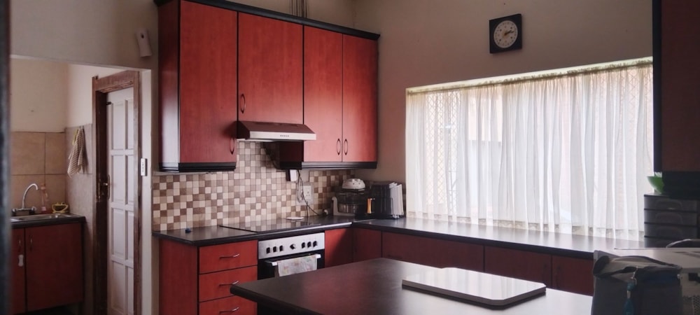 House for sale in Brakpan Central - 1BJ1738013