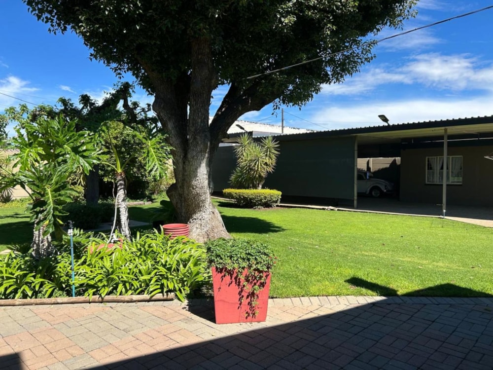 House for sale in Jim Fouche Park - 1WM1735598