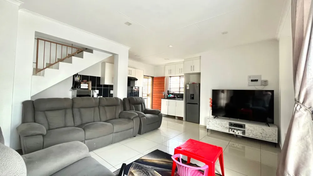 Townhouse for sale in Sterpark - 1PS1736634 Townhouse for sale in Sterpark - 1PS1736634