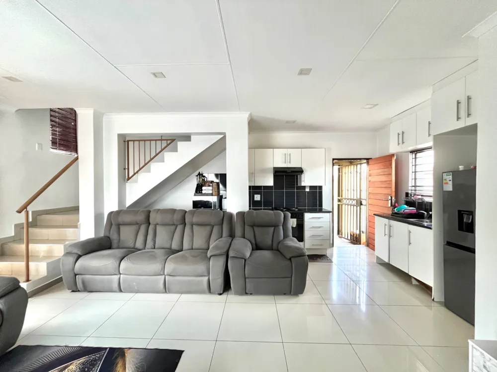 Townhouse for sale in Sterpark - 1PS1736634 Townhouse for sale in Sterpark - 1PS1736634