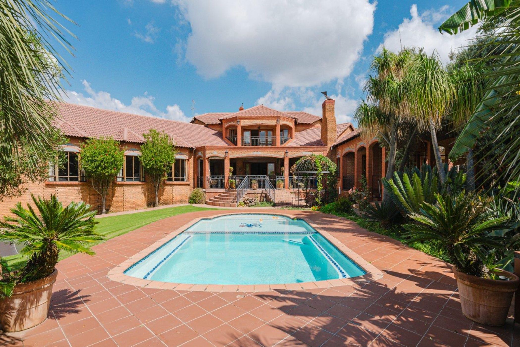 House for sale in Mooikloof - PT1737427