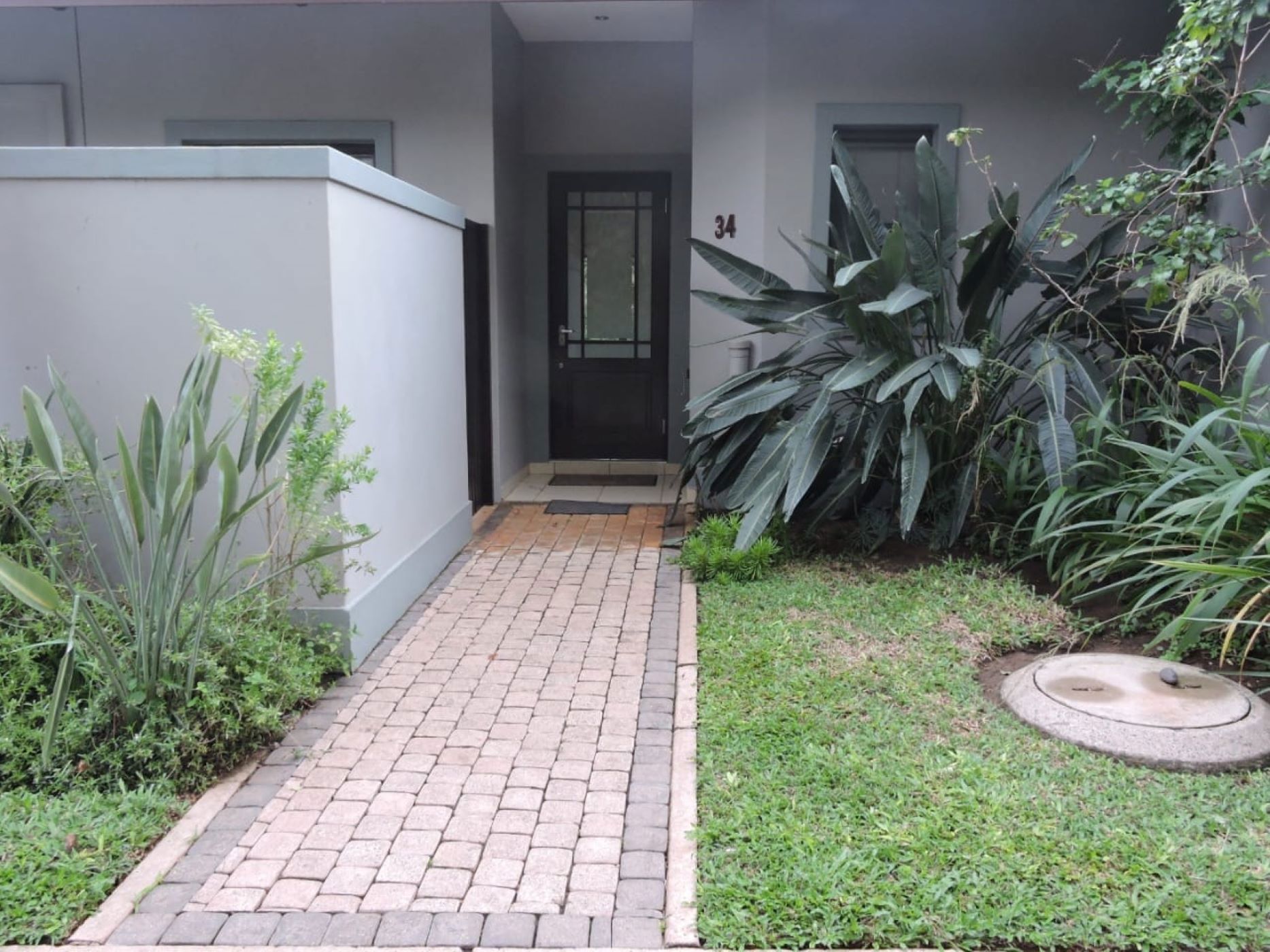 Townhouse to rent in Simbithi Eco Estate - 1BD1735418