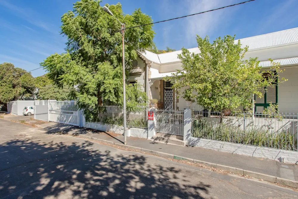 House for sale in Paarl - TK1735879 House for sale in Paarl - TK1735879