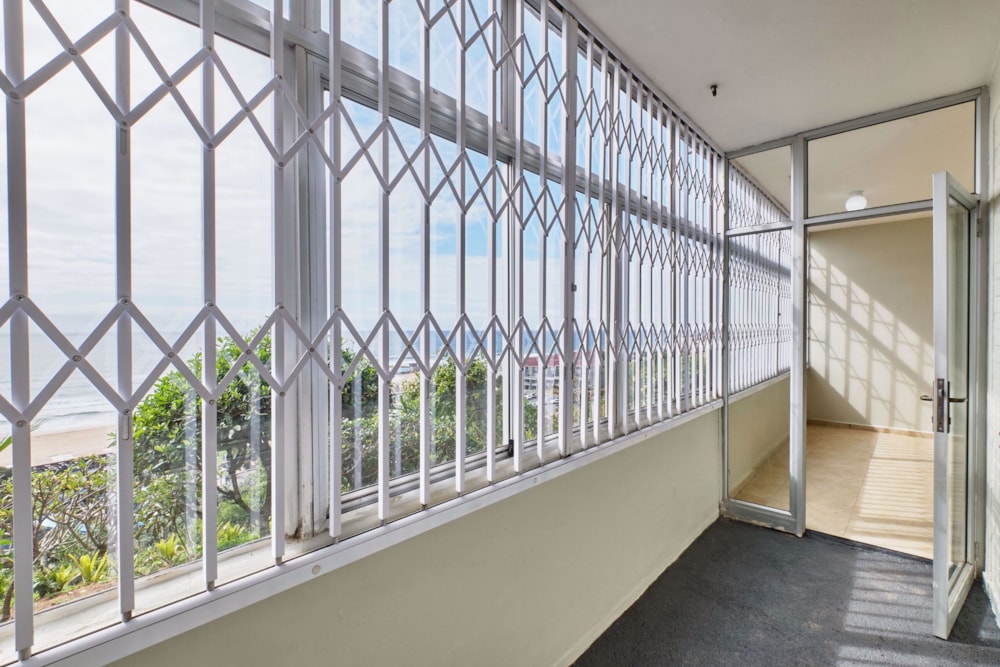 Apartment for sale in Amanzimtoti - 1WB1736613 Apartment for sale in Amanzimtoti - 1WB1736613