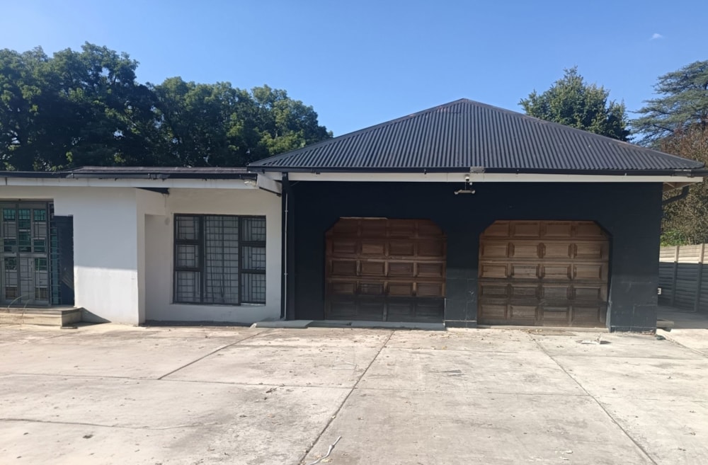 House for sale in Newcastle - 1NW1736481 House for sale in Newcastle - 1NW1736481