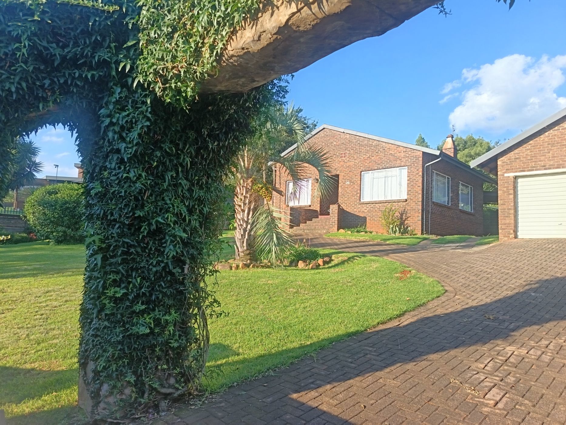 House for sale in Signal Hill, Newcastle - 1NW1736478