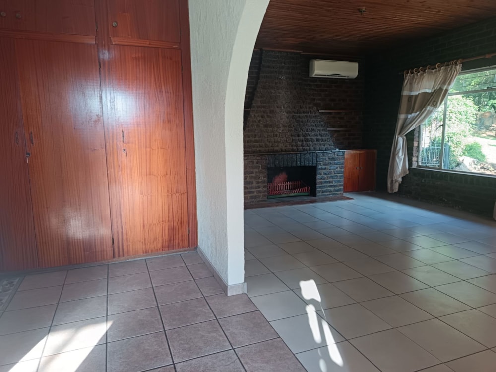 House for sale in Signal Hill, Newcastle - 1NW1736478