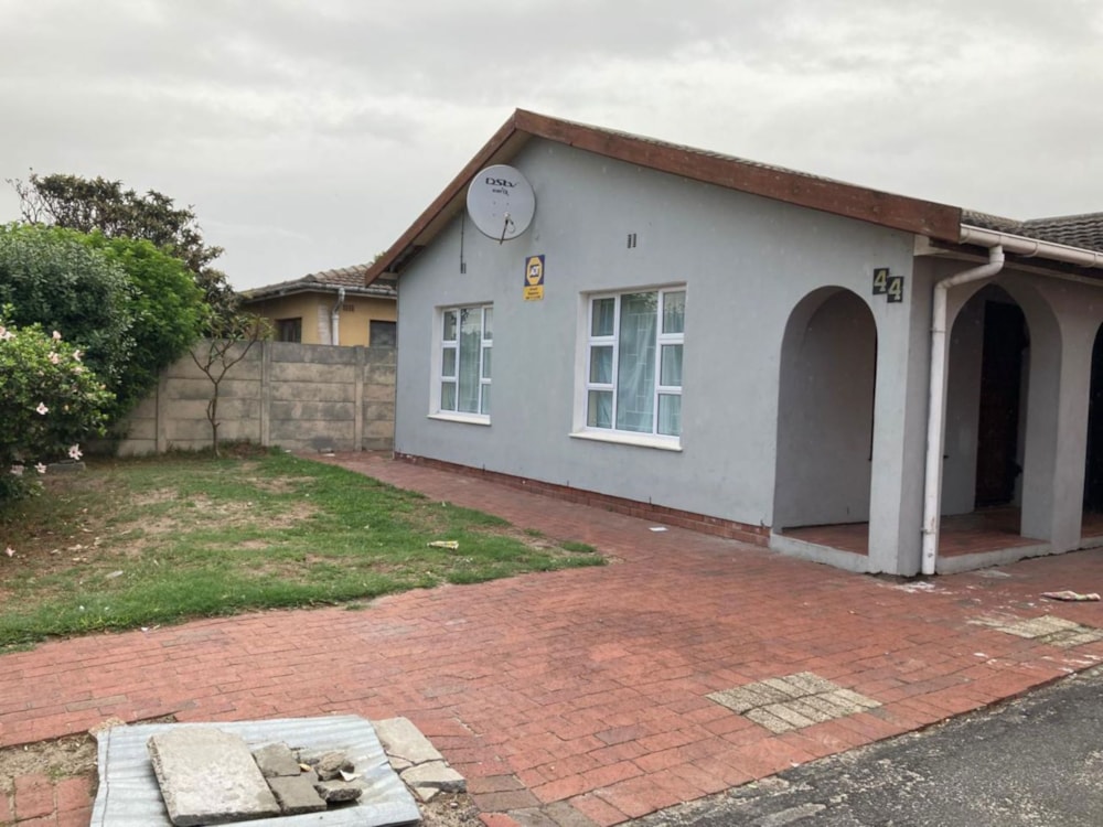 Bachelor apartment to rent in Norwood, Cape Town - 1AH1737169