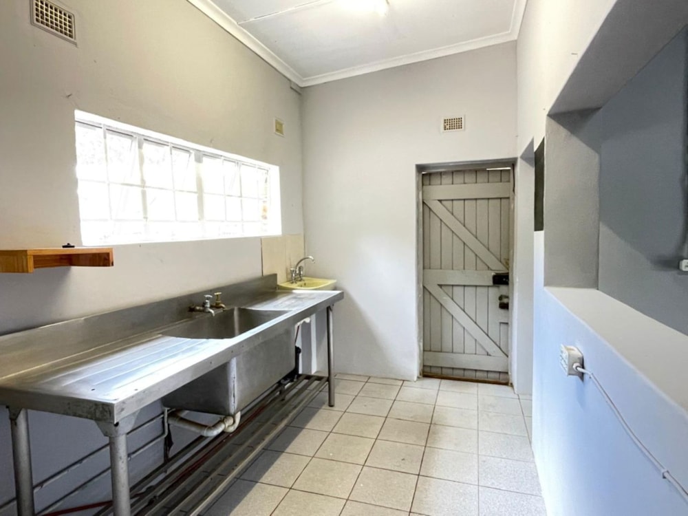 Commercial business to rent in Himeville - 1UB1707637