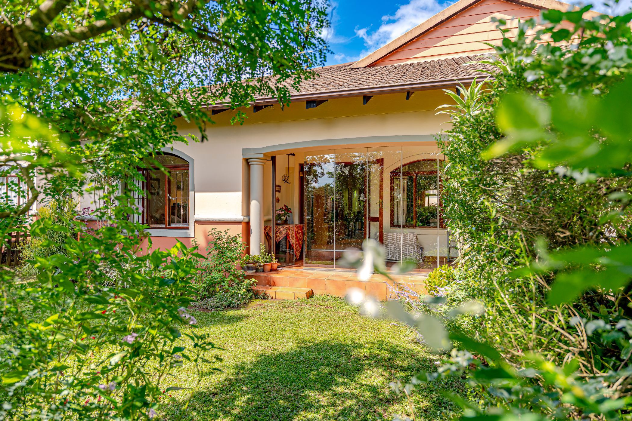 Townhouse for sale in Le Domaine Estate - 1KF1736249