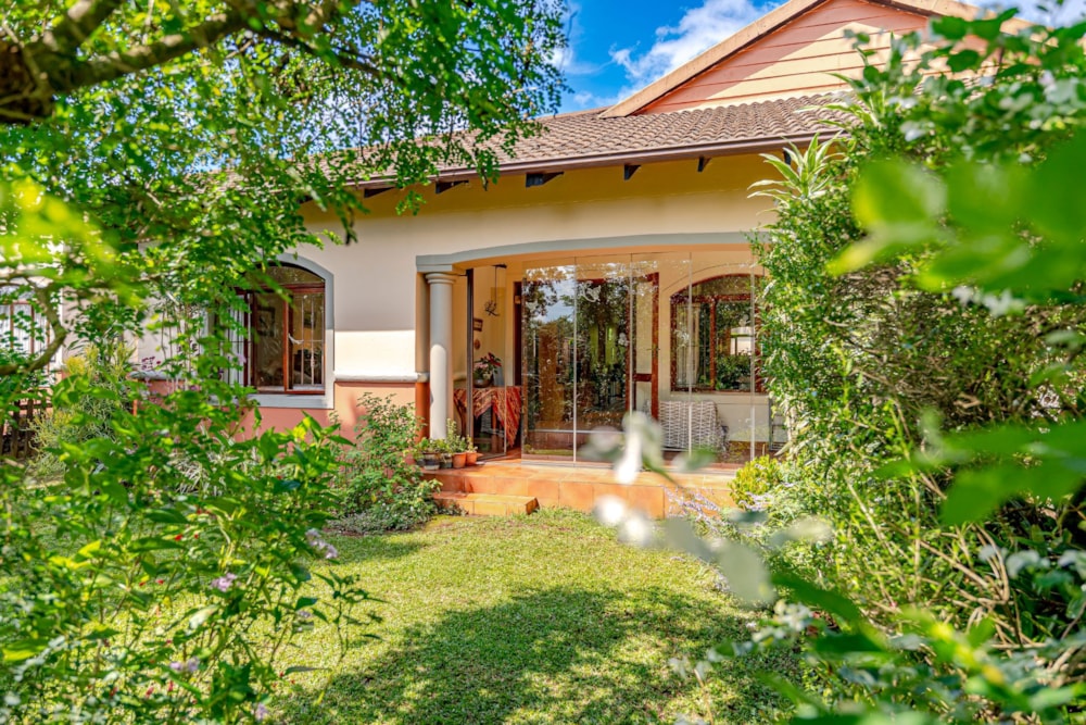 Townhouse for sale in Le Domaine Estate - 1KF1736249