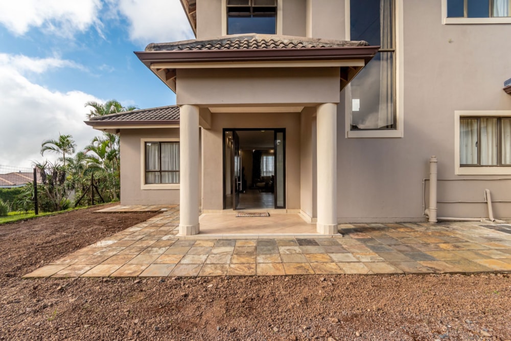 Double-storey house for sale in Forest Hills - 1KF1734600