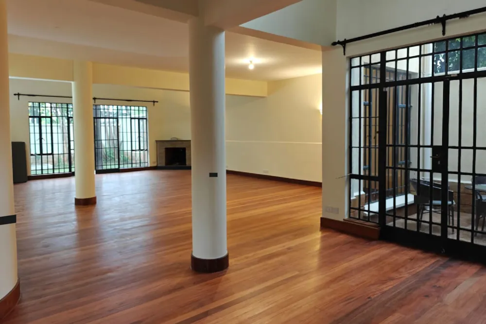 Townhouse for sale in Lavington, Kenya - 3KE1738281 Townhouse for sale in Lavington, Kenya - 3KE1738281