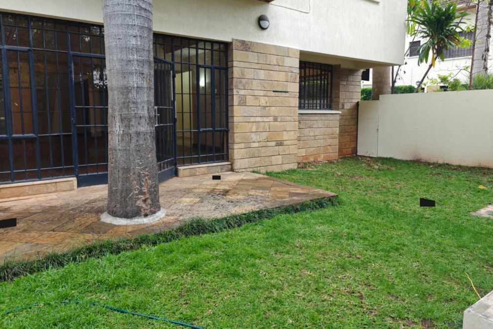 Townhouse for sale in Lavington, Kenya - 3KE1738281