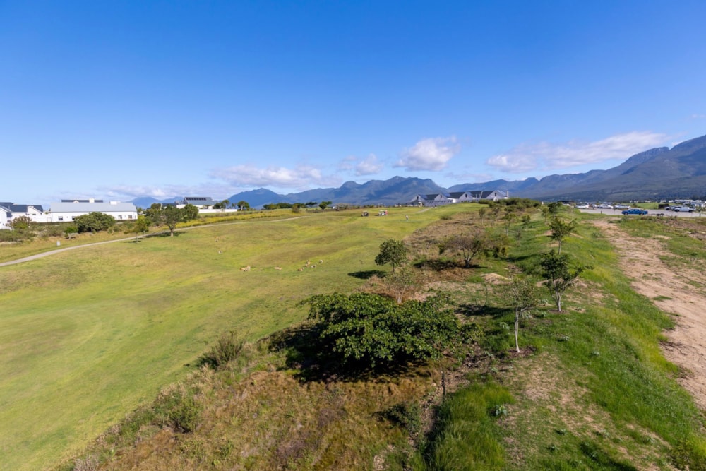 Residential vacant land sold in Kingswood Golf Estate - GEO1737660