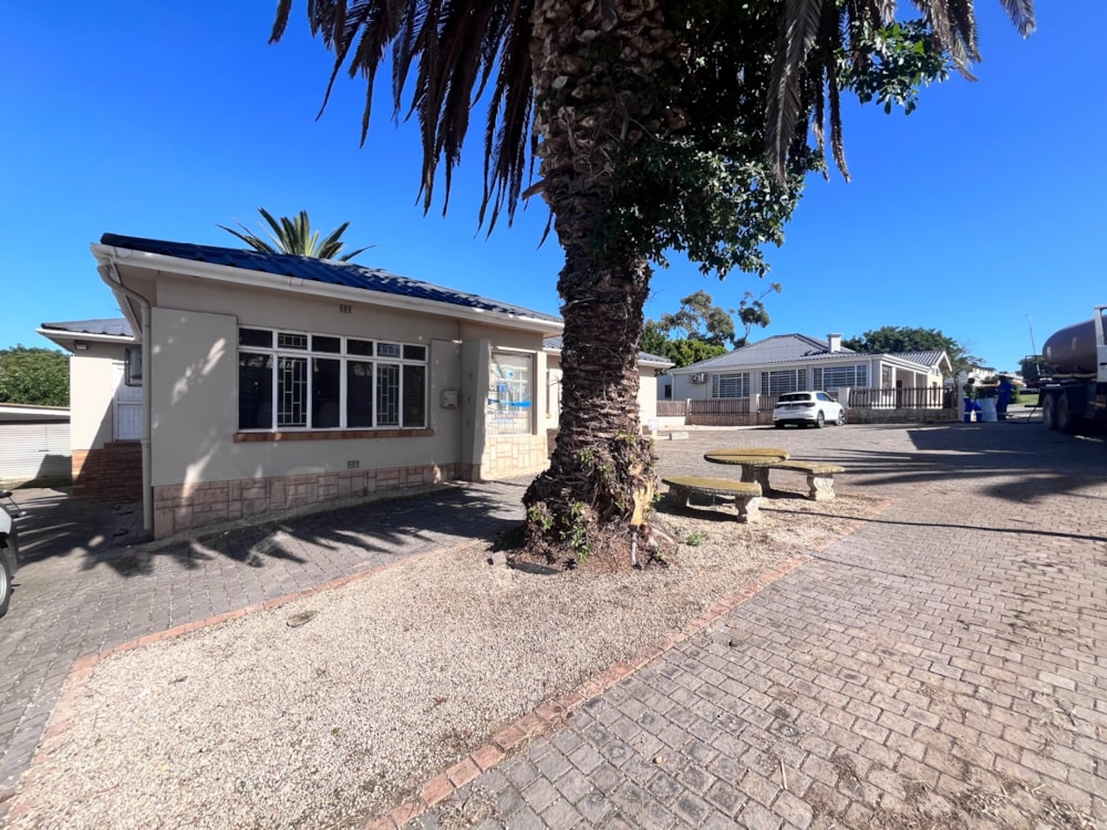 Commercial office for sale in Ou Dorp - 1JF1738289