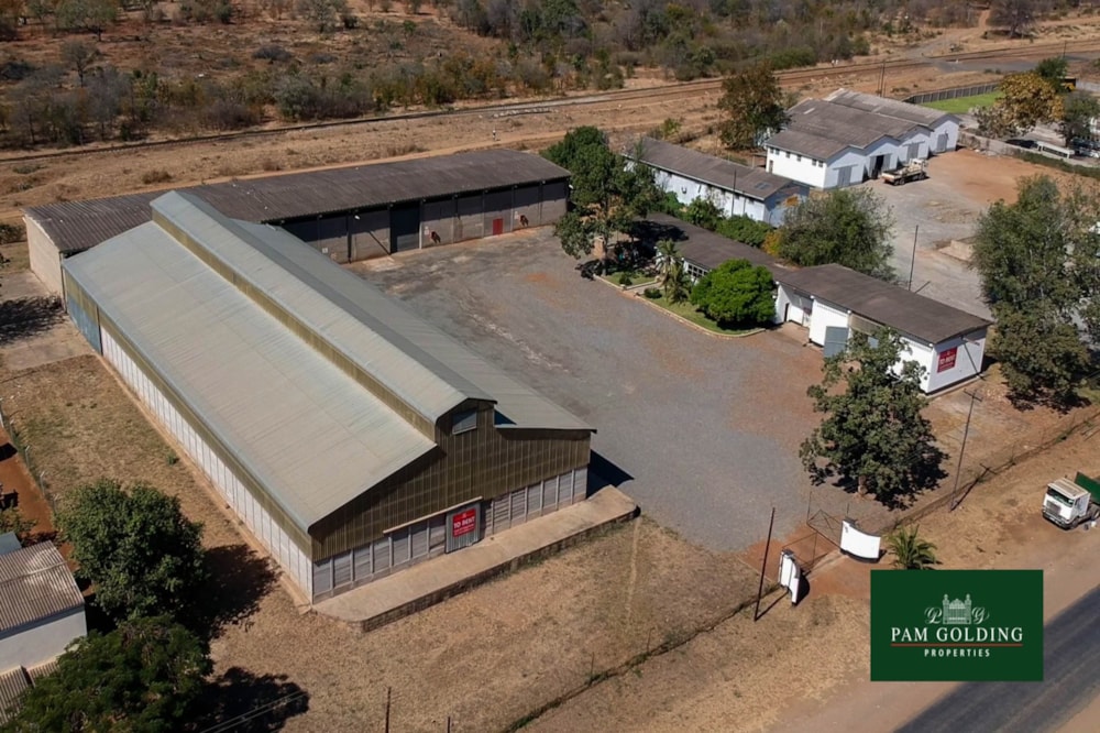 Commercial industrial property for sale in Chiredzi, Zimbabwe - 3ZB1729792