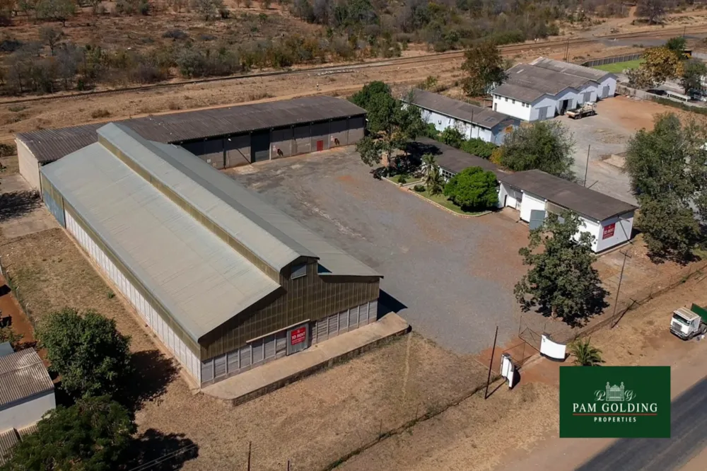 Commercial industrial property for sale in Chiredzi, Zimbabwe - 3ZB1729792 Commercial industrial property for sale in Chiredzi, Zimbabwe - 3ZB1729792