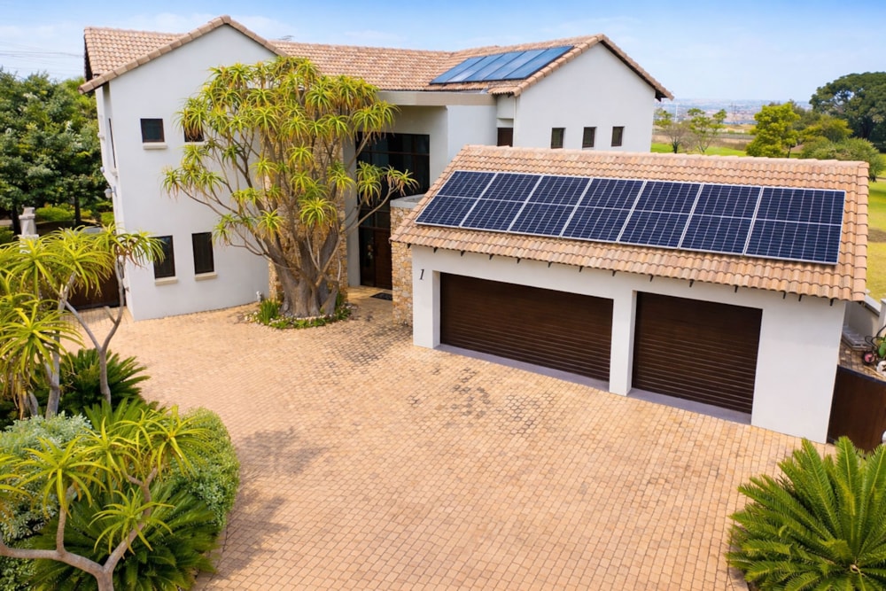 Security estate home for sale in Midstream Estate - CN1733681