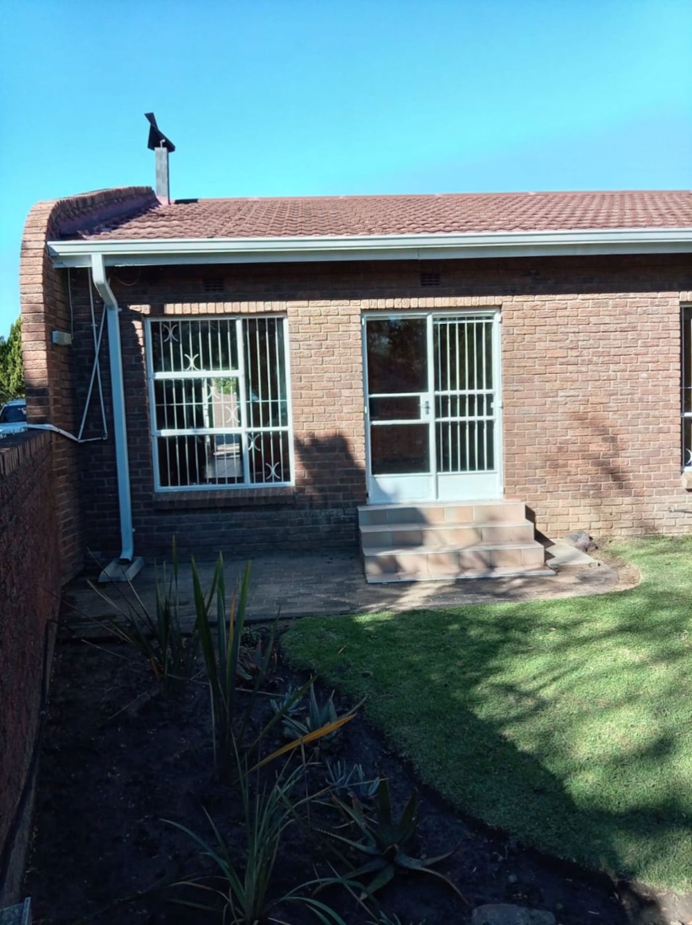 Security complex home for sale in Morelig - 1BTH1733122