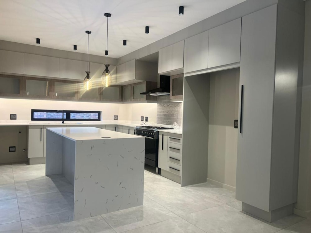 House for sale in Brackenhurst - 1GV1734411