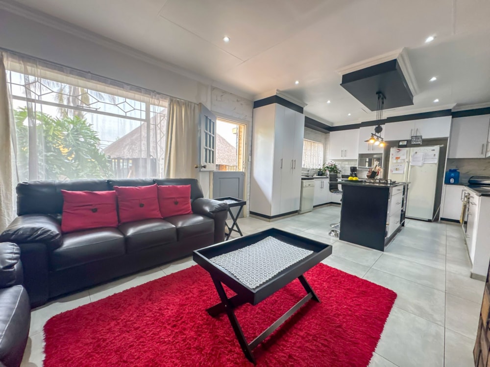 House for sale in Allen Grove - KTP1735327