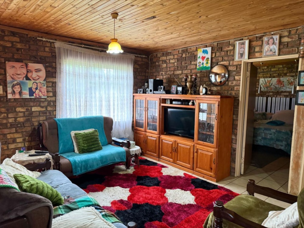 House for sale in Machadodorp, Mpumalanga - 1DS1735966