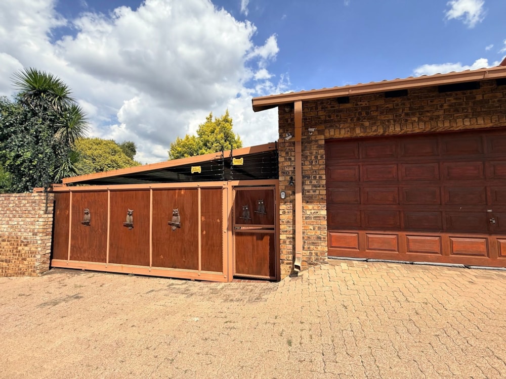 Townhouse for sale in Gholfsig - 1MD1733848