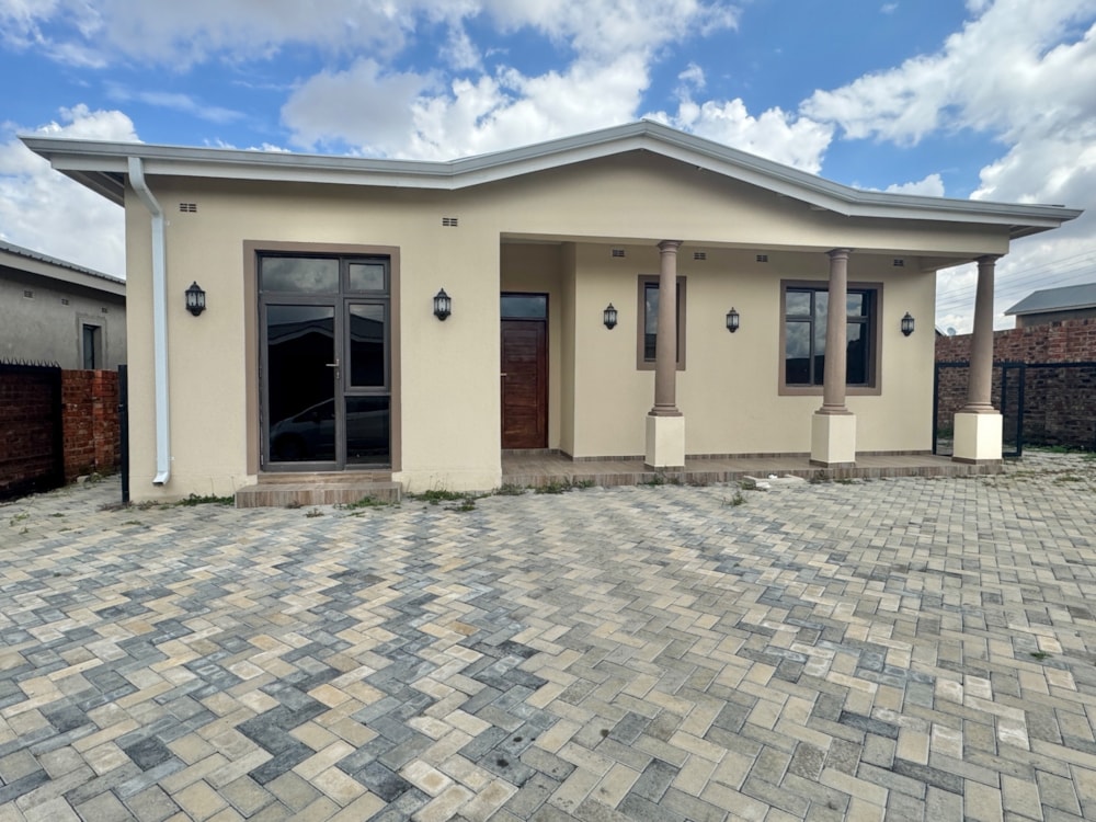 Cluster to rent in Arlington, Zimbabwe - 3ZB1733913