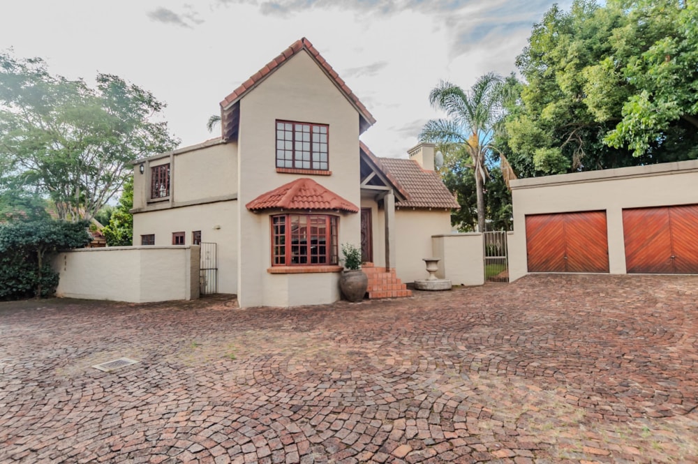 House for sale in Faerie Glen - PT1734718