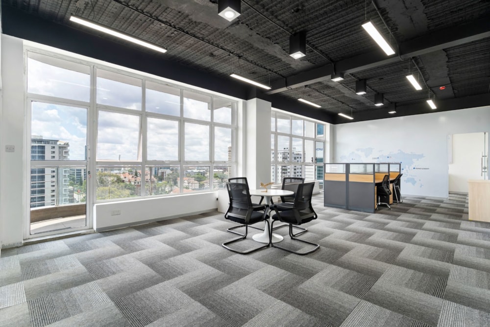 Commercial office for sale in Kilimani, Kenya - 3KE1735557