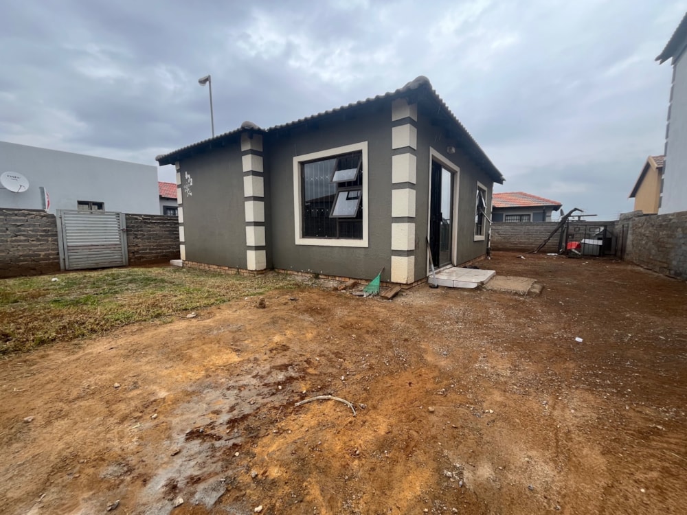 House for sale in Vanderbijlpark CE 7 - 1VT1739175 House for sale in Vanderbijlpark CE 7 - 1VT1739175