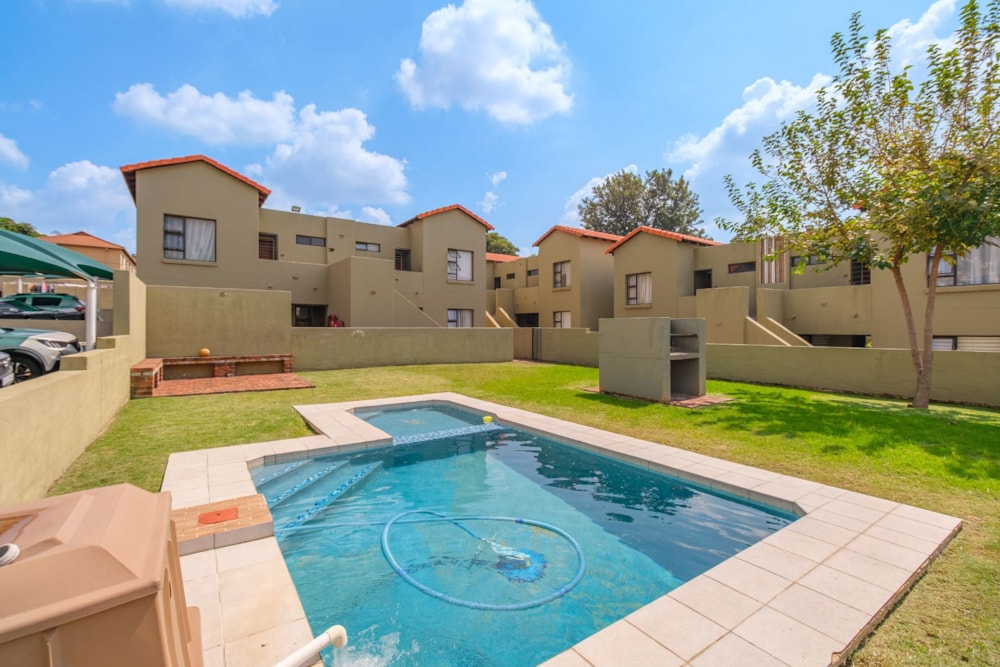 Apartment for sale in Ferndale, Randburg - RAN1734296 Apartment for sale in Ferndale, Randburg - RAN1734296