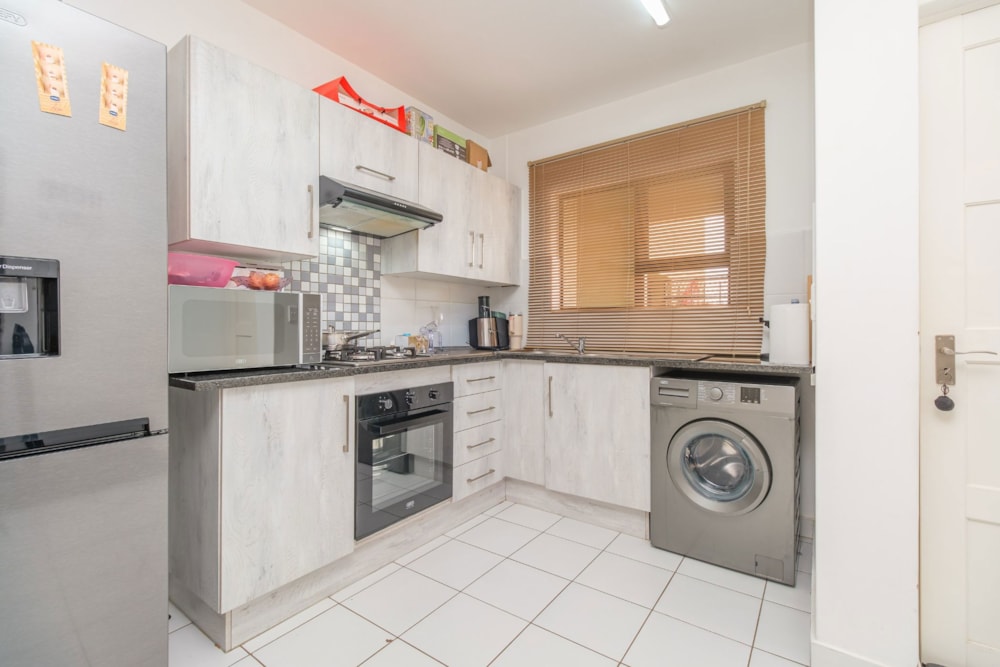 Apartment for sale in Ferndale, Randburg - RAN1734296 Apartment for sale in Ferndale, Randburg - RAN1734296