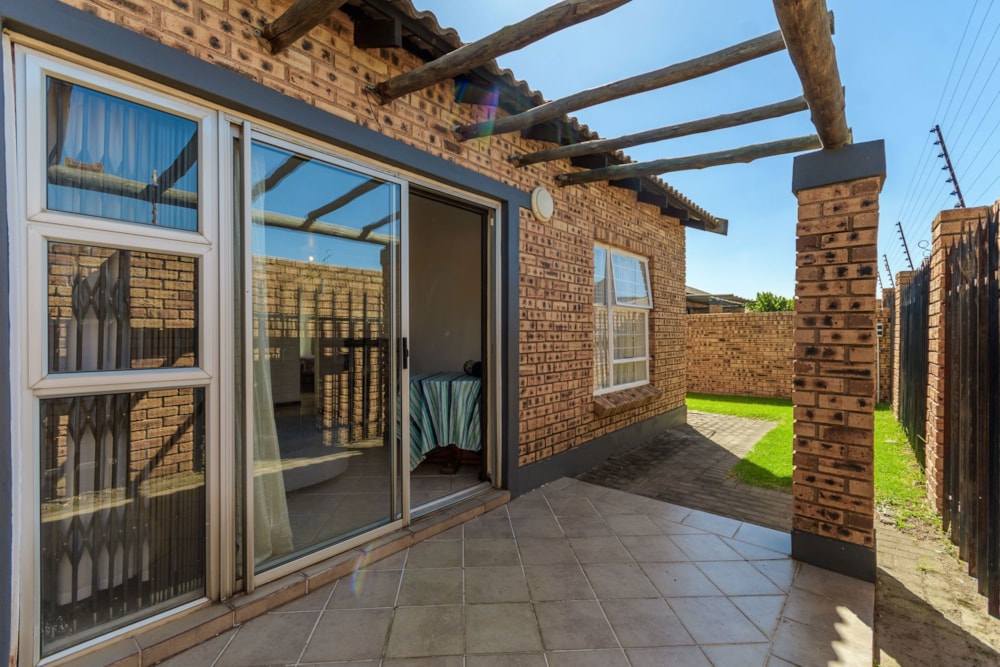 Townhouse for sale in Honey Park - RAN1734668