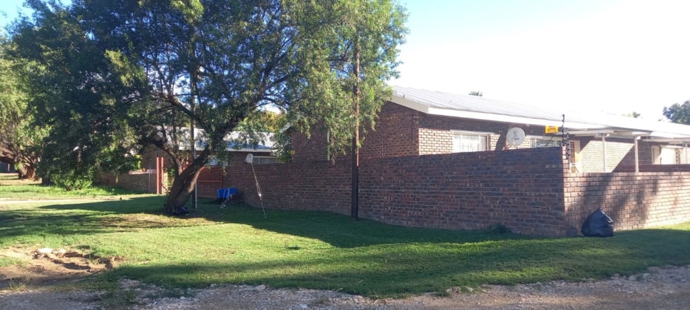 Security complex home for sale in Douglas - 1KJ1734850