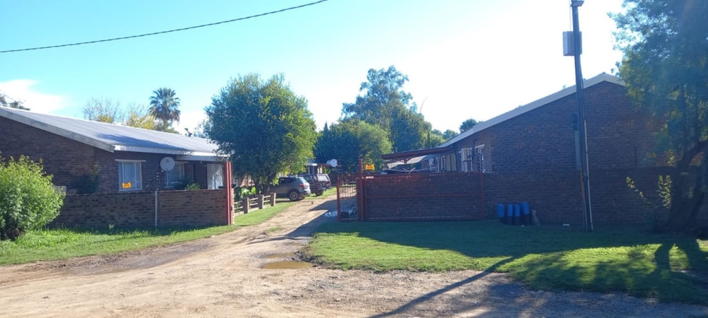 Security complex home for sale in Douglas - 1KJ1734850